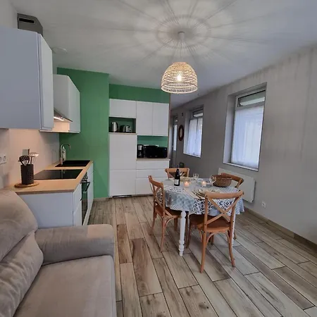 Holiday home Charmante Maison 50 M² Avec Terrasse Et Parking - Inclus, Proche Cambrai Et Activites Nautiques - Fr-1-510-202 Iwuy