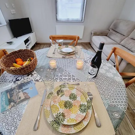 Charmante Maison 50 M² Avec Terrasse Et Parking - Tout Inclus, Proche Cambrai Et Activites Nautiques - Fr-1-510-202 بيت للعطل *