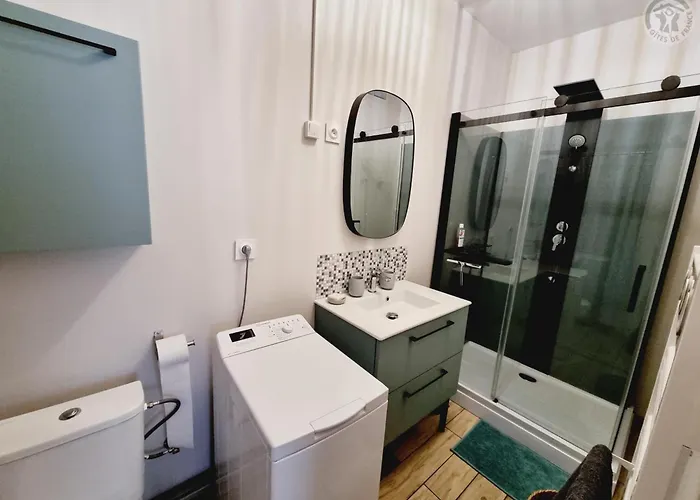 Charmante Maison 50 M² Avec Terrasse Et Parking - Tout Inclus, Proche Cambrai Et Activites Nautiques - Fr-1-510-202 *