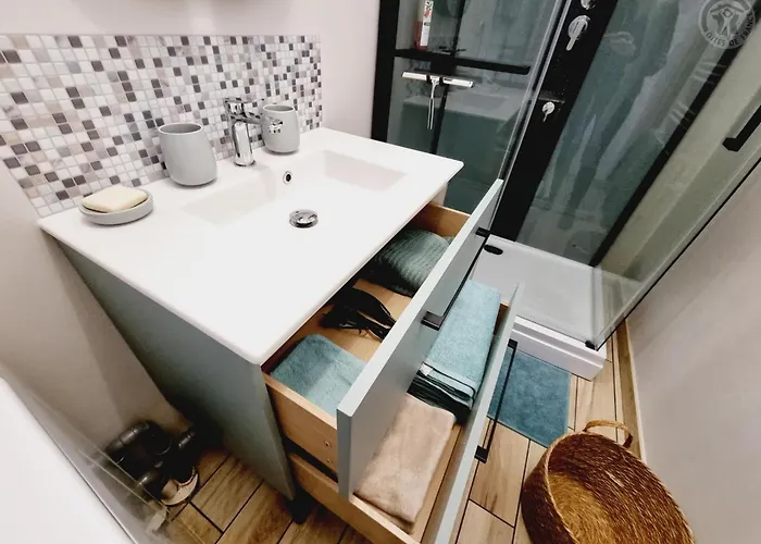 Charmante Maison 50 M² Avec Terrasse Et Parking - Tout Inclus, Proche Cambrai Et Activites Nautiques - Fr-1-510-202 * Iwuy