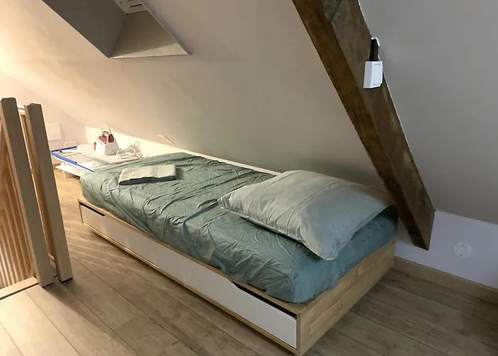 Holiday home Charmante Maison 50 M² Avec Terrasse Et Parking - Inclus, Proche Cambrai Et Activites Nautiques - Fr-1-510-202 *